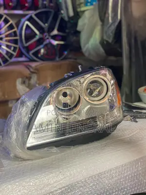 Ml 164 Headlight