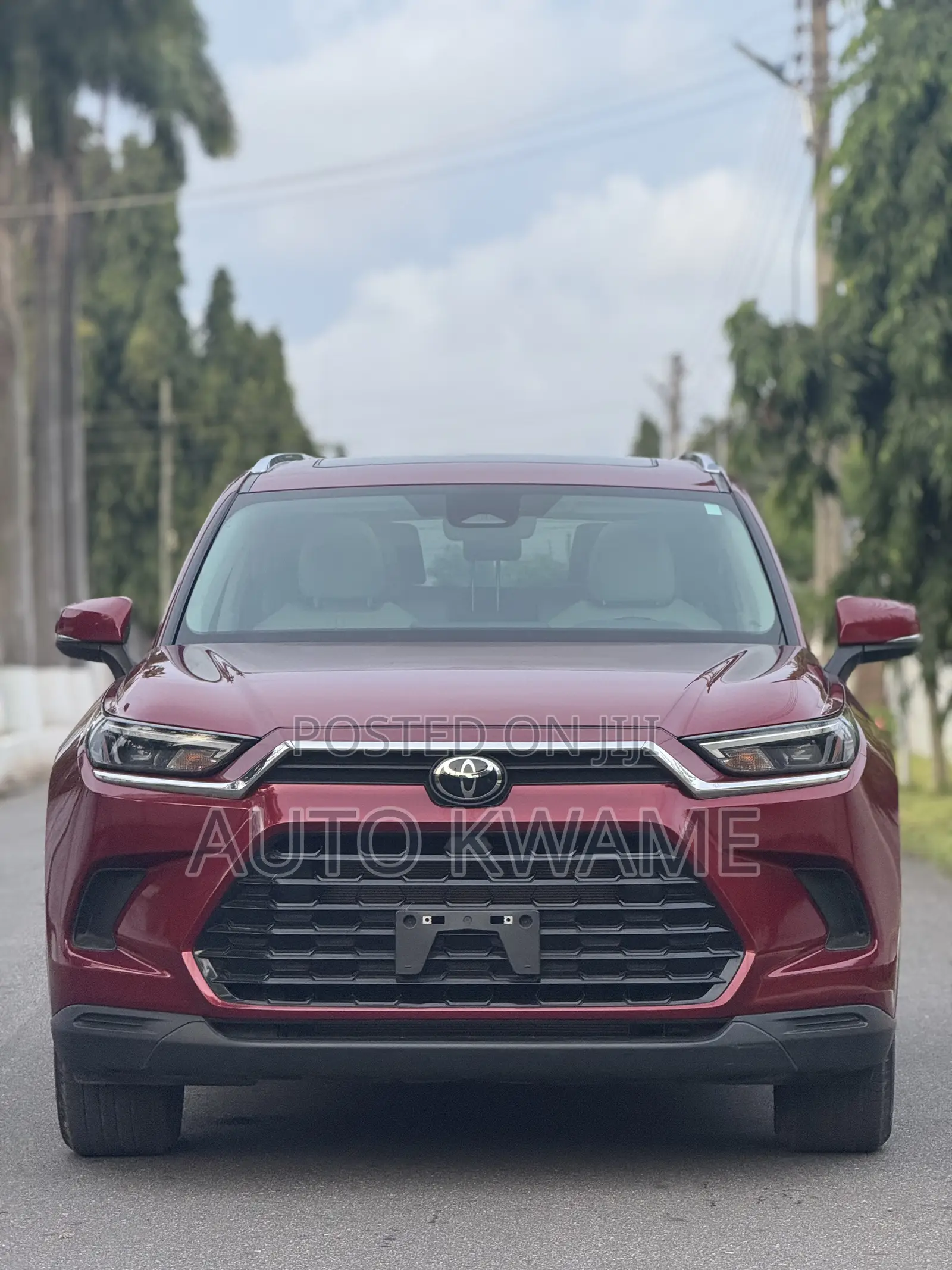 Toyota Highlander XLE AWD 2024 Red