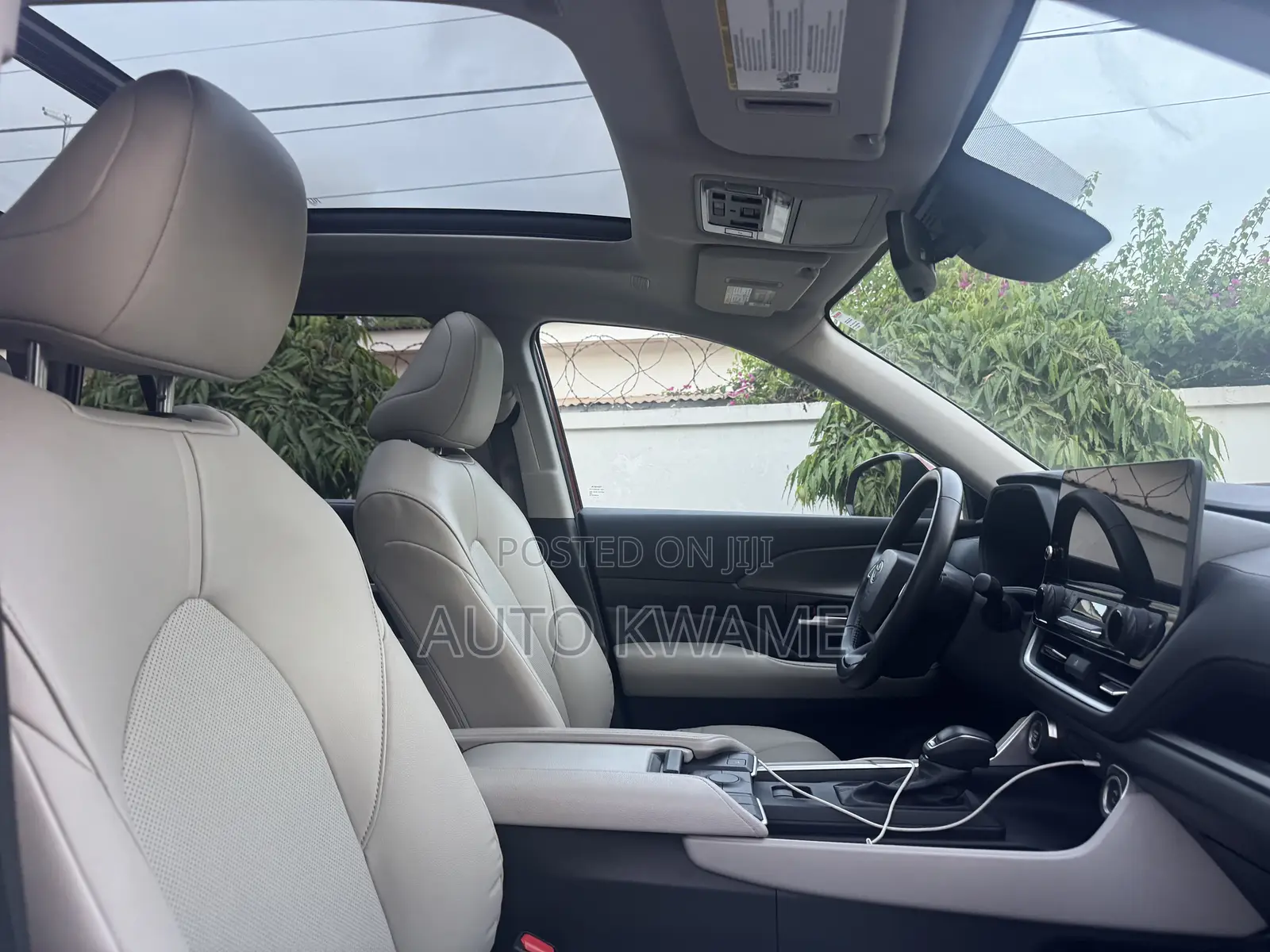 Toyota Highlander XLE AWD 2024 Red