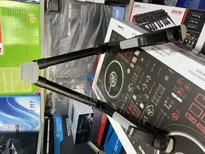 Guitar Stand