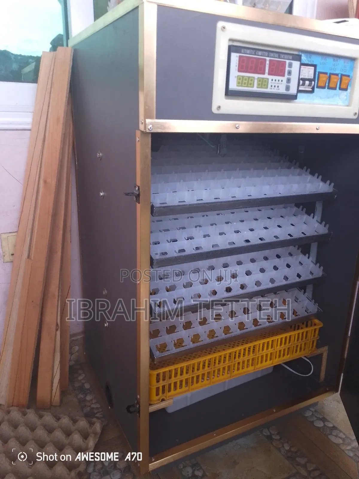 Egg Incubator