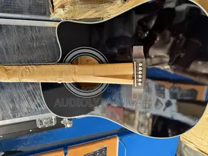 Yamaha Semi-Acoustic Guitar (Black)