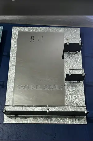Exquisite Fabricated Mirrors