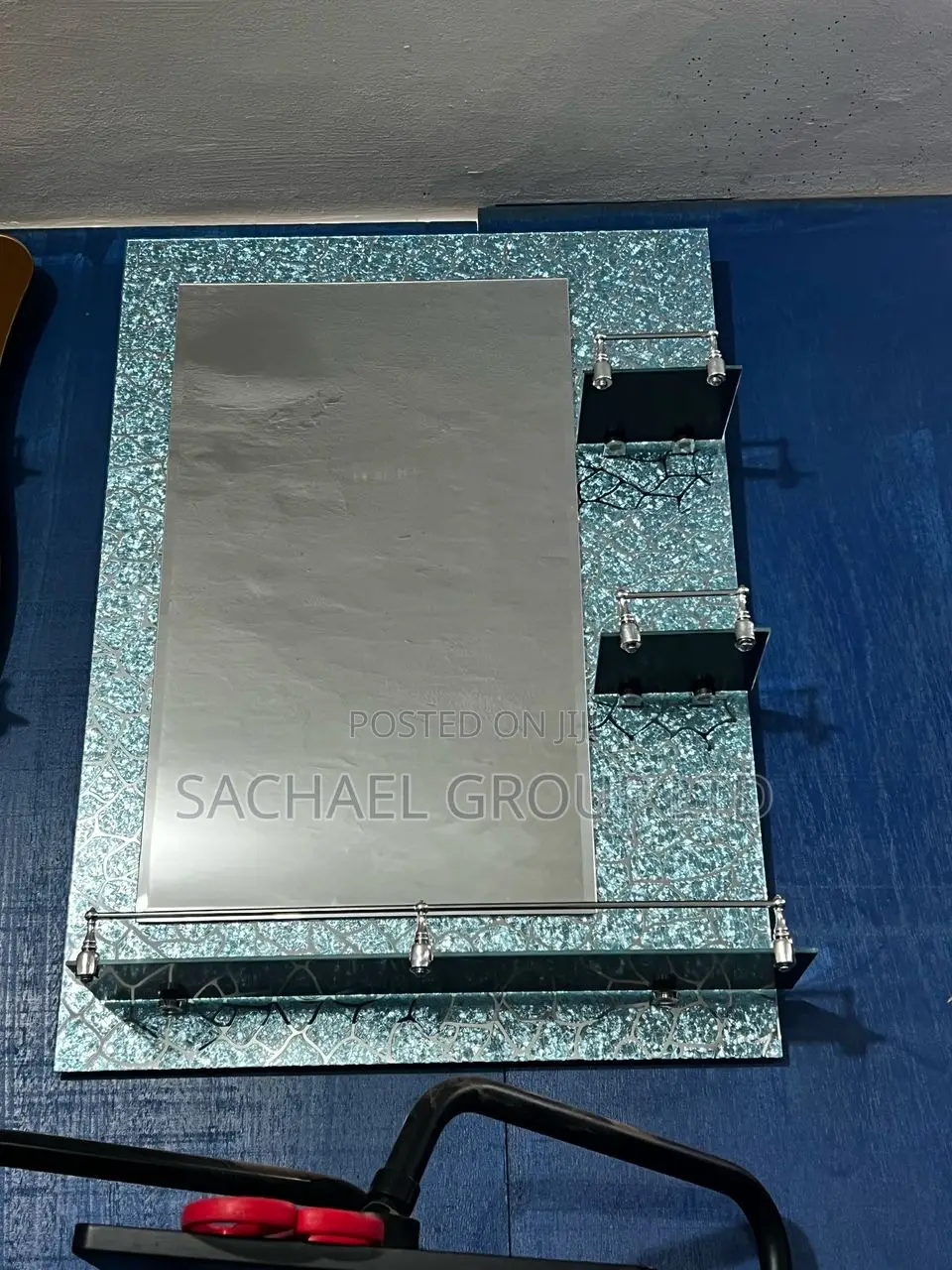 Exquisite Fabricated Mirrors