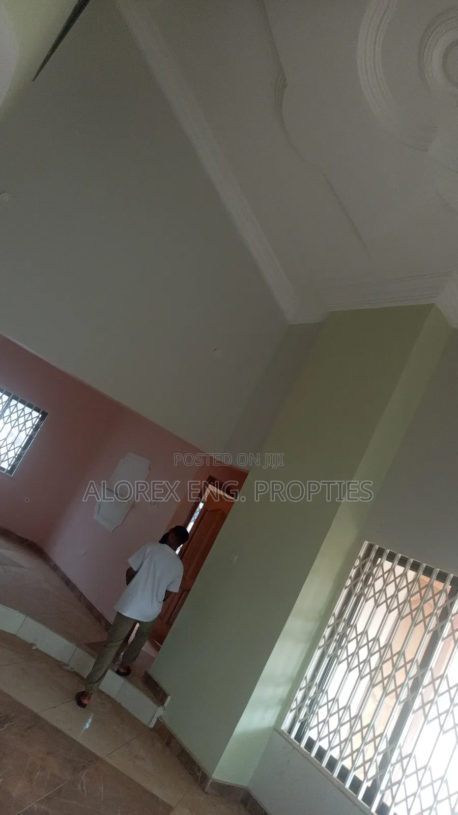 5bdrm Duplex in Gated Community, Oyarifa for rent