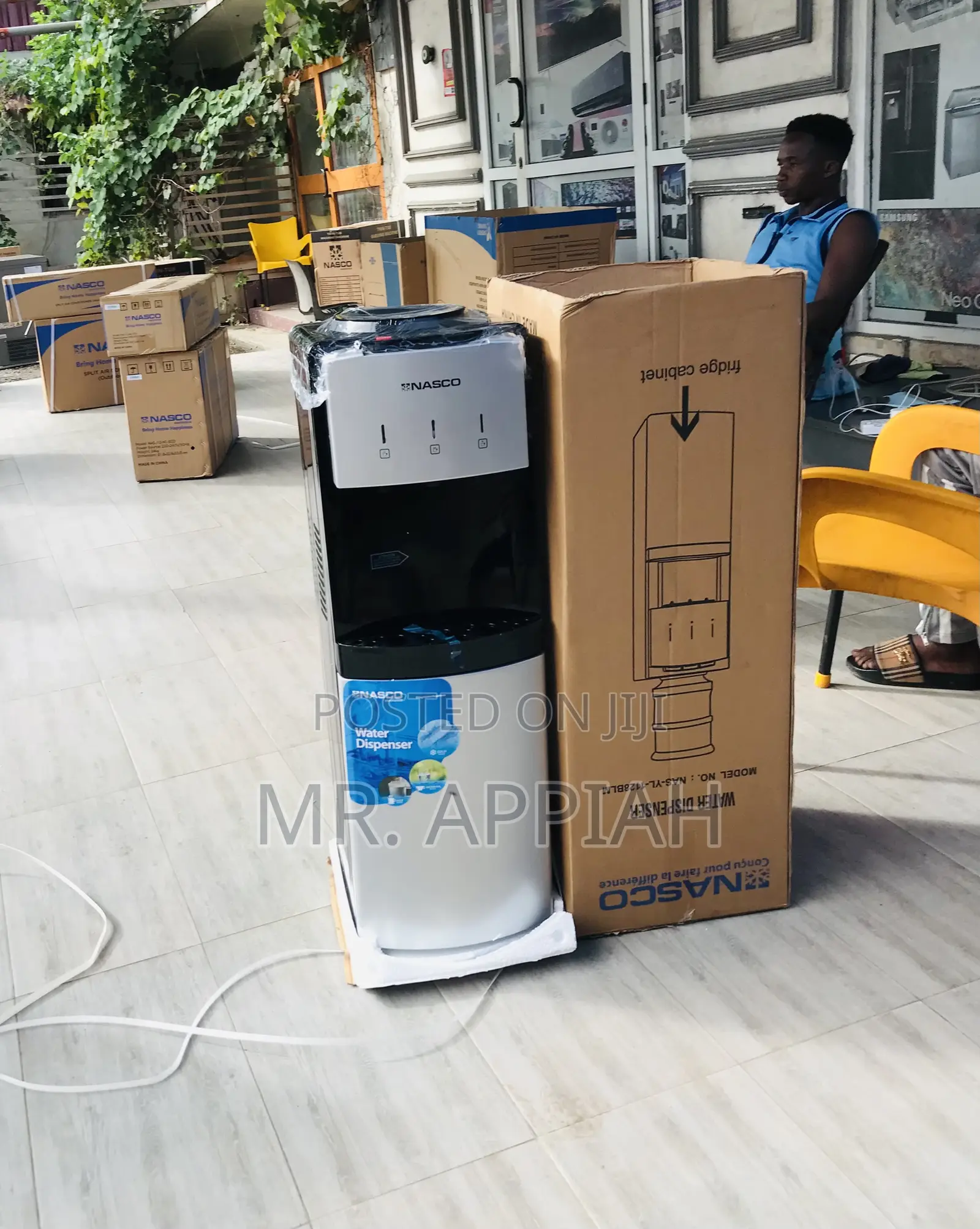 Beautiful Made Nasco Wd Nas-Yl-1128 3 Tray Water Dispenser.