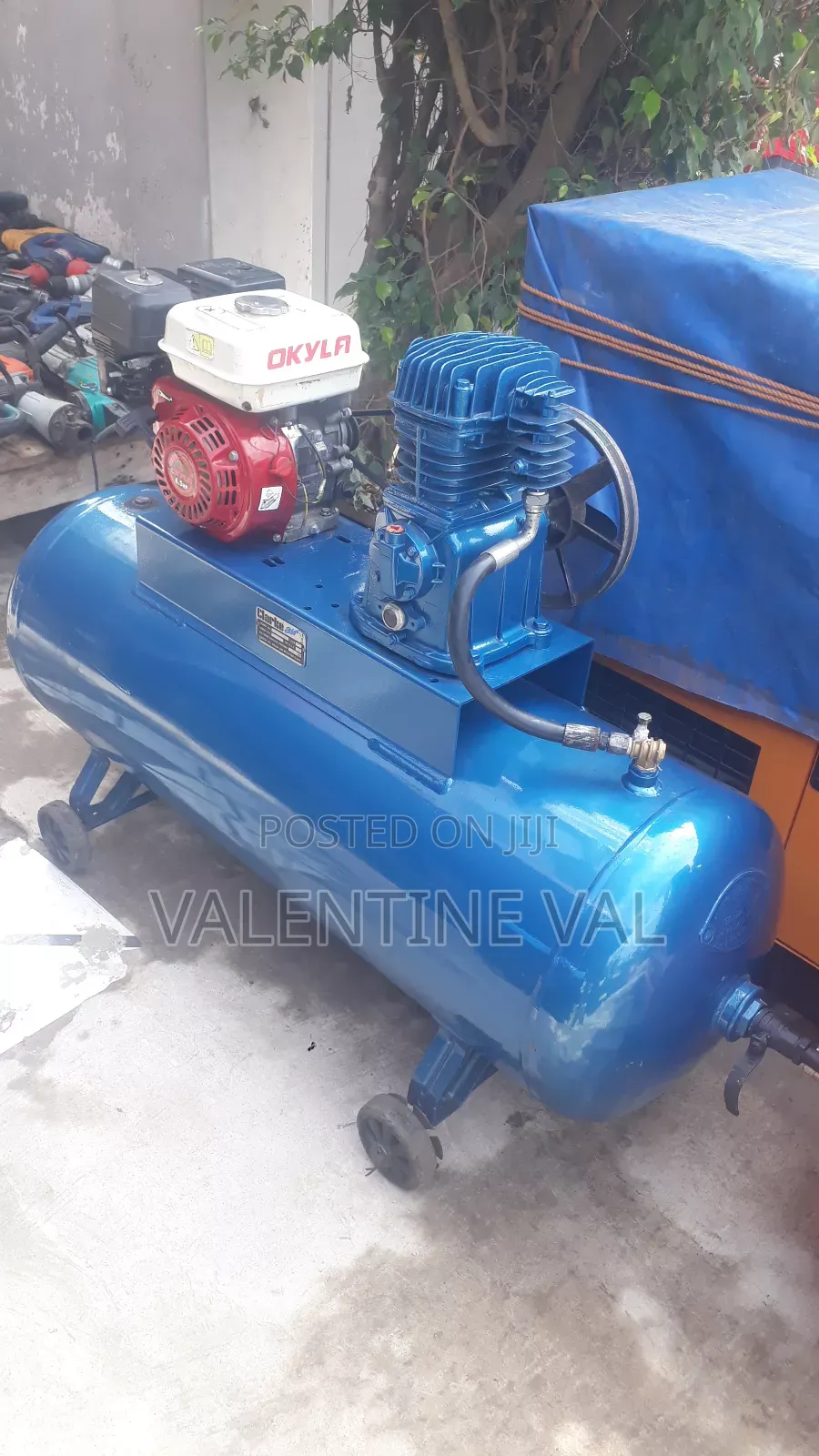 200 Liters Compressor/ Spraying Machine Working Perfectly
