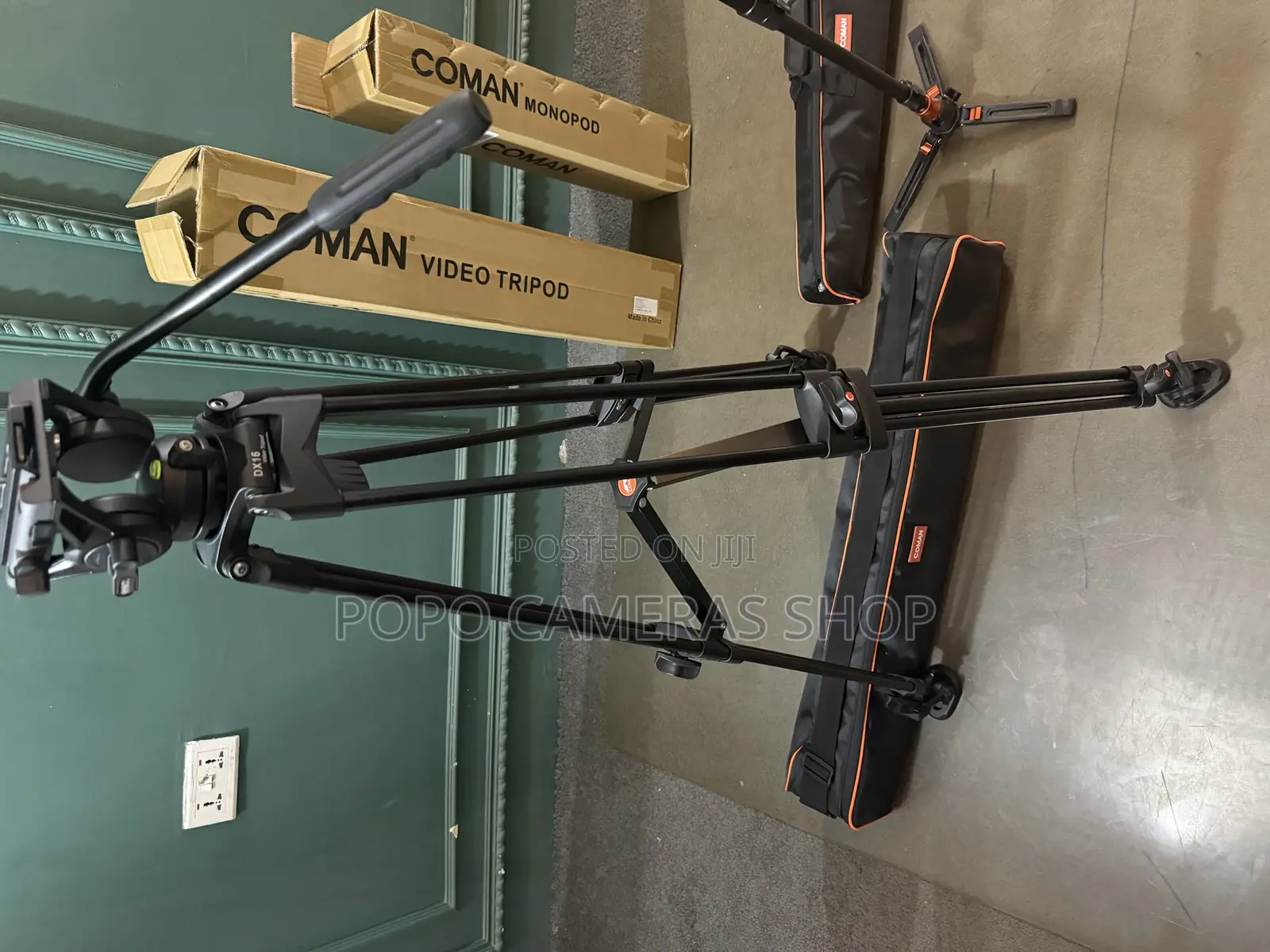 Coman Dx16 Pro Tripod With Fluid Head