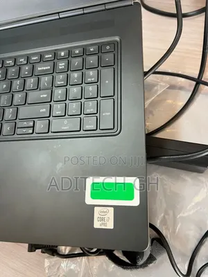 Laptop Dell Precision 7750 32GB Intel Core I7 SSD 512GB