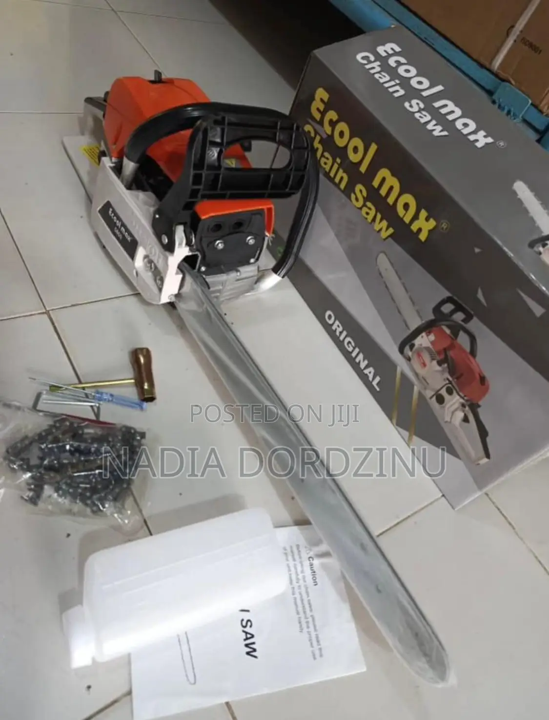Chain Saw Machine