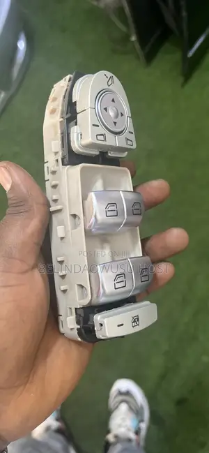 C 300 Power Switch