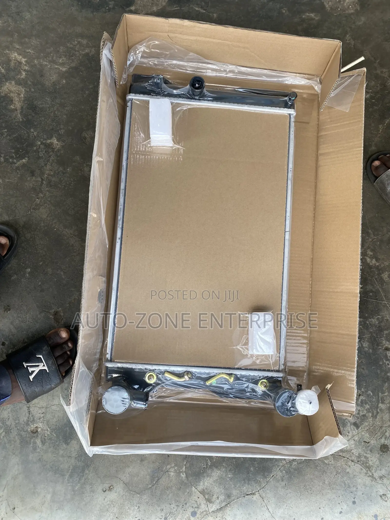 Hyundai Elantra 2011 2012 2013 Radiator Tank/Water Tank