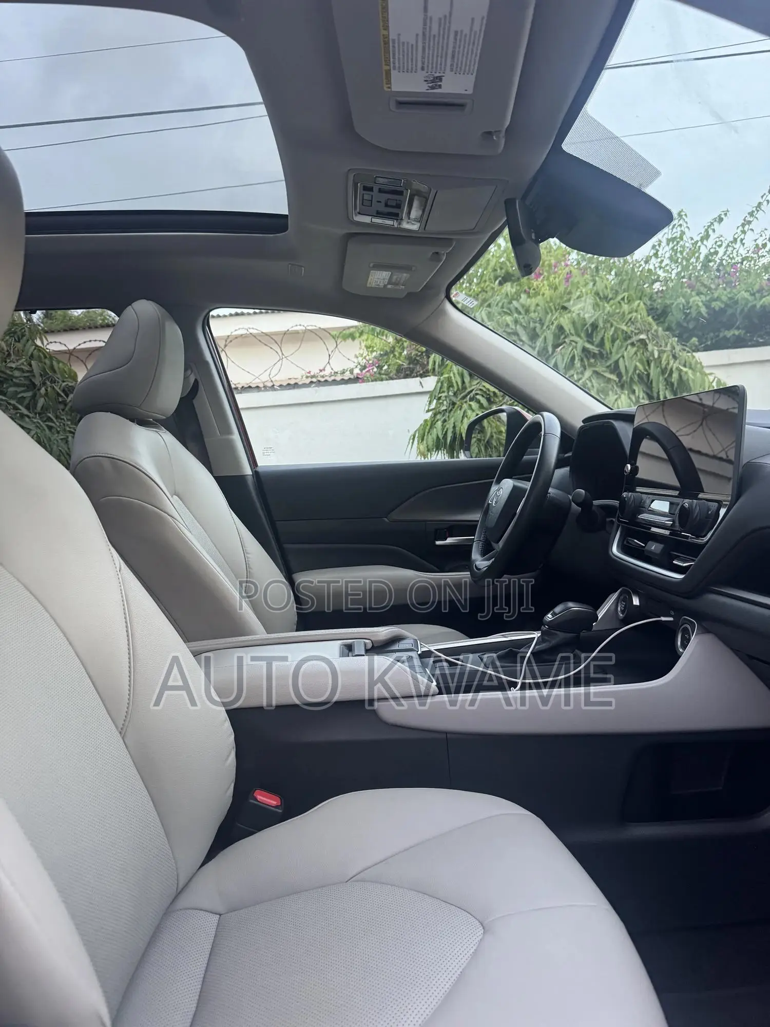 Toyota Highlander XLE AWD 2024 Red