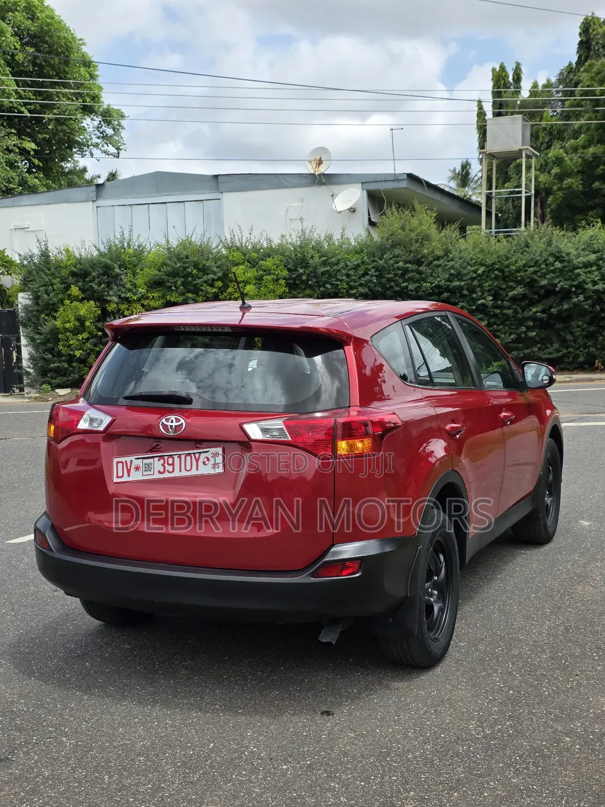 Toyota RAV4 LE 4dr SUV AWD (2.5L 4cyl 6A) 2015 Red