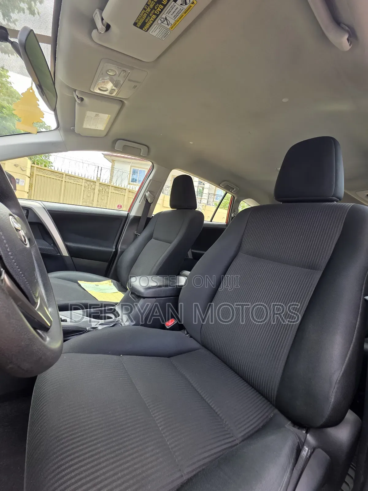 Toyota RAV4 LE 4dr SUV AWD (2.5L 4cyl 6A) 2015 Red