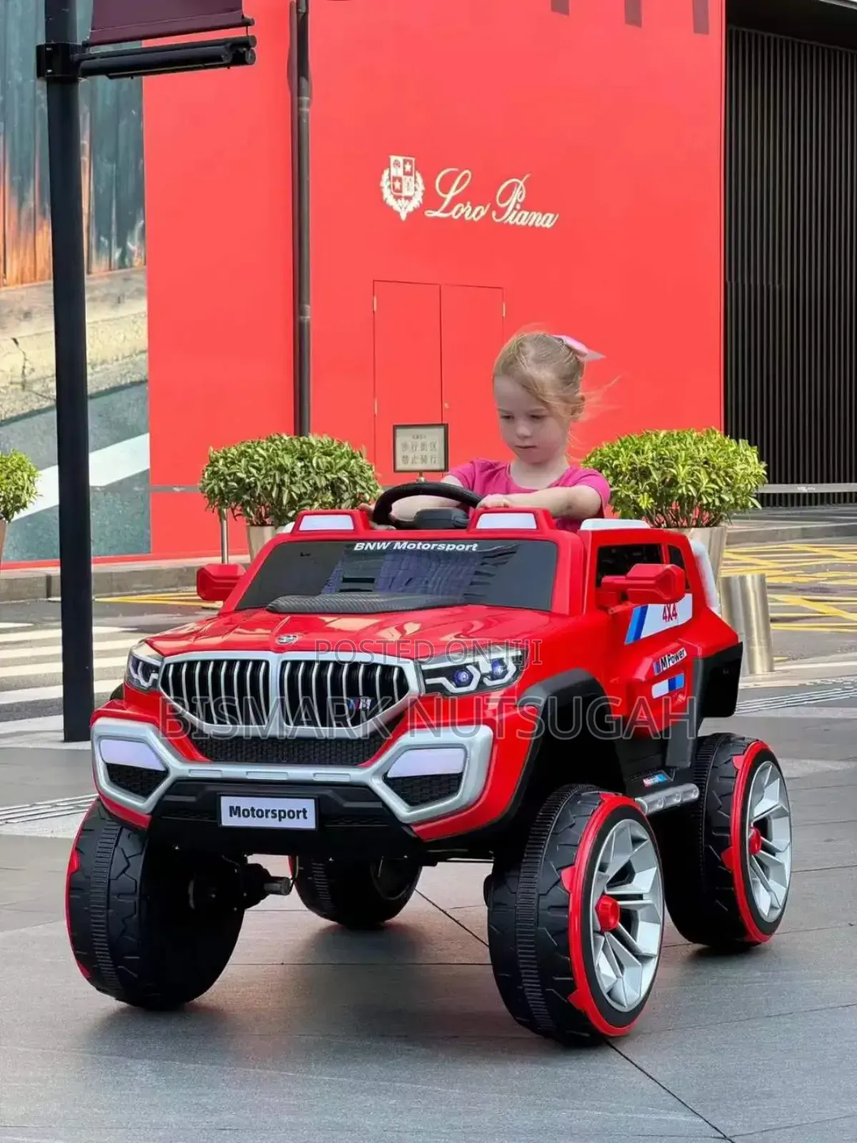 Four Wheel Electric Toy Car