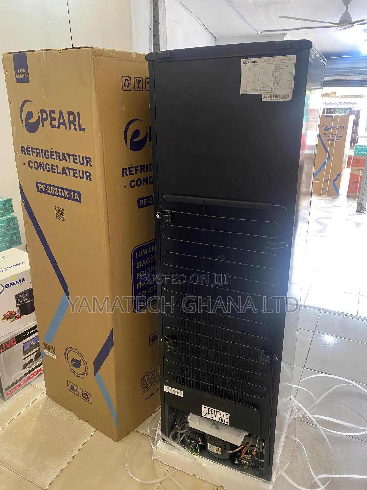 Affordable Pearl 165 Litre Fridge With Spacious Top Freezer