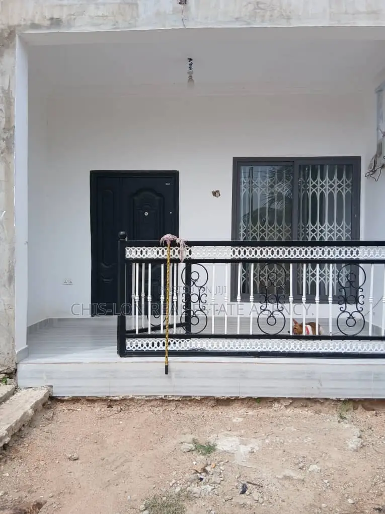 4bdrm Duplex in Redtop, Weija for sale