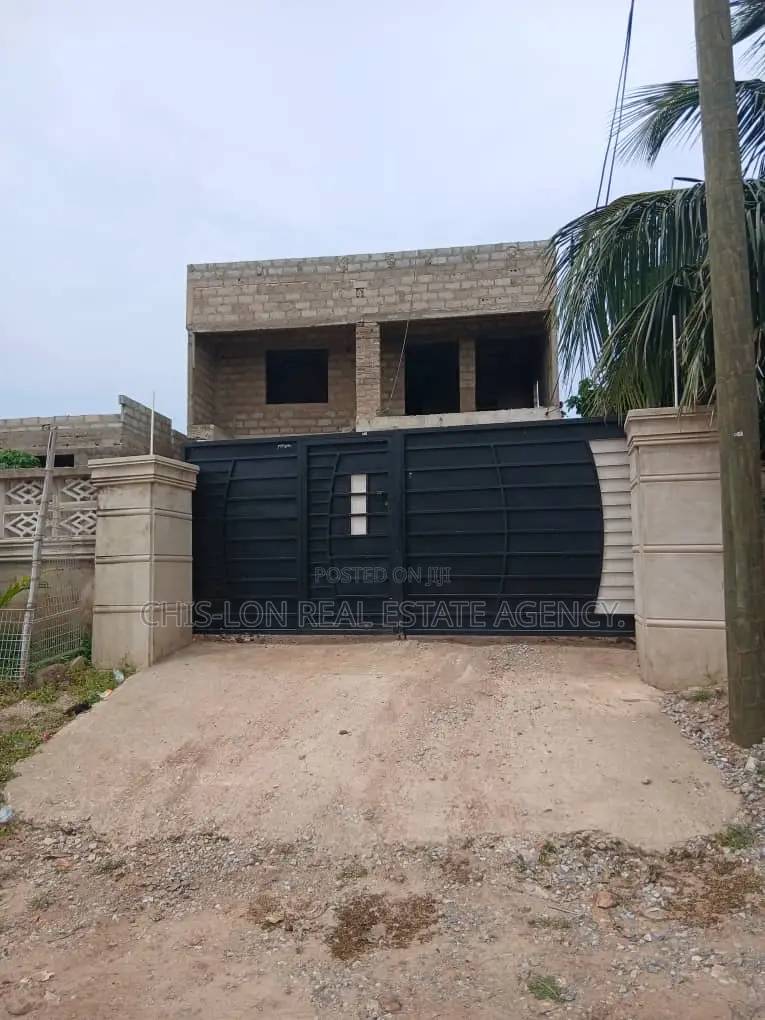 4bdrm Duplex in Redtop, Weija for sale