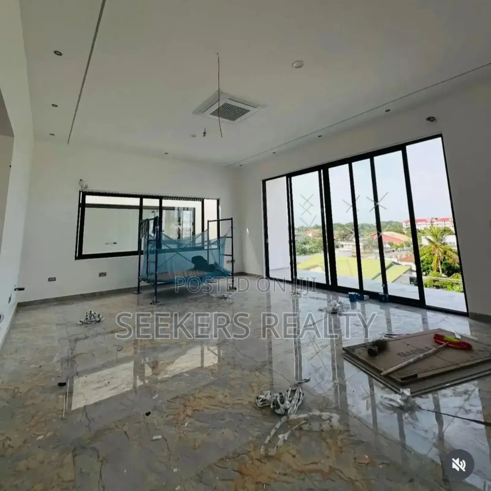5bdrm House in Seekers Realty, East Legon for sale