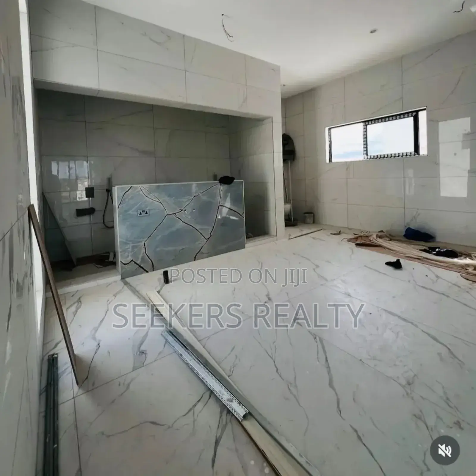 5bdrm House in Seekers Realty, East Legon for sale