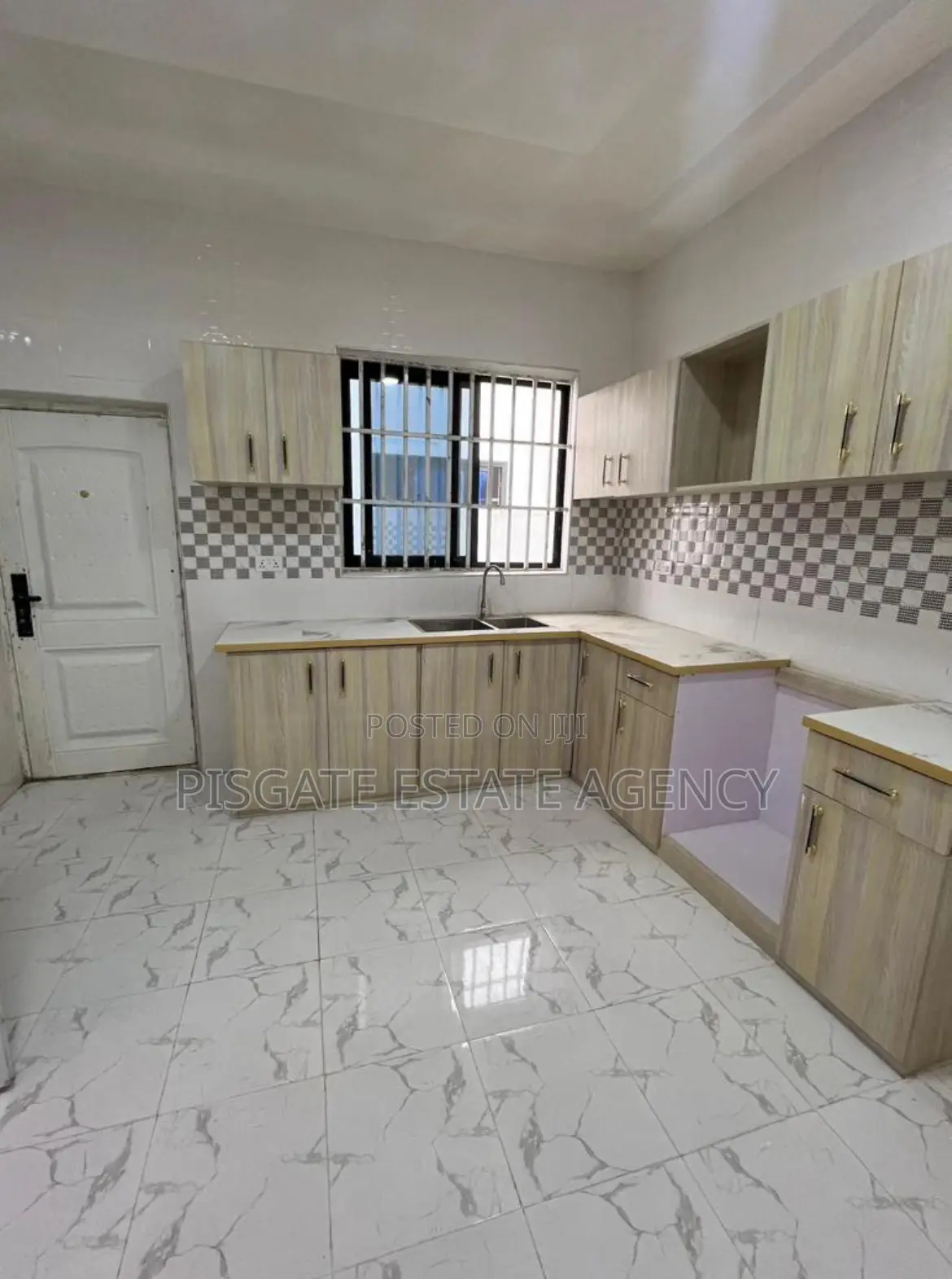 3bdrm House in Kasoa for sale
