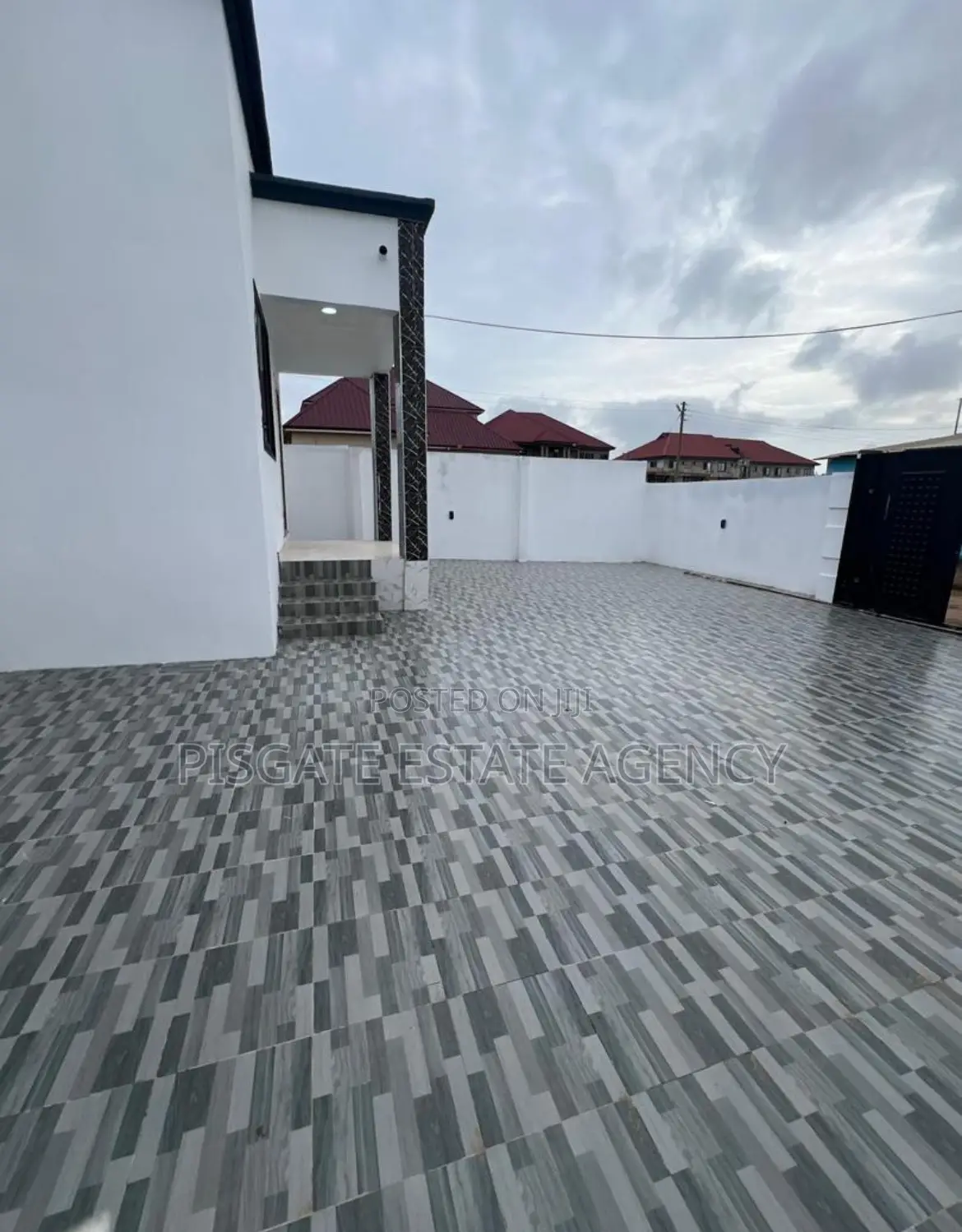 3bdrm House in Kasoa for sale