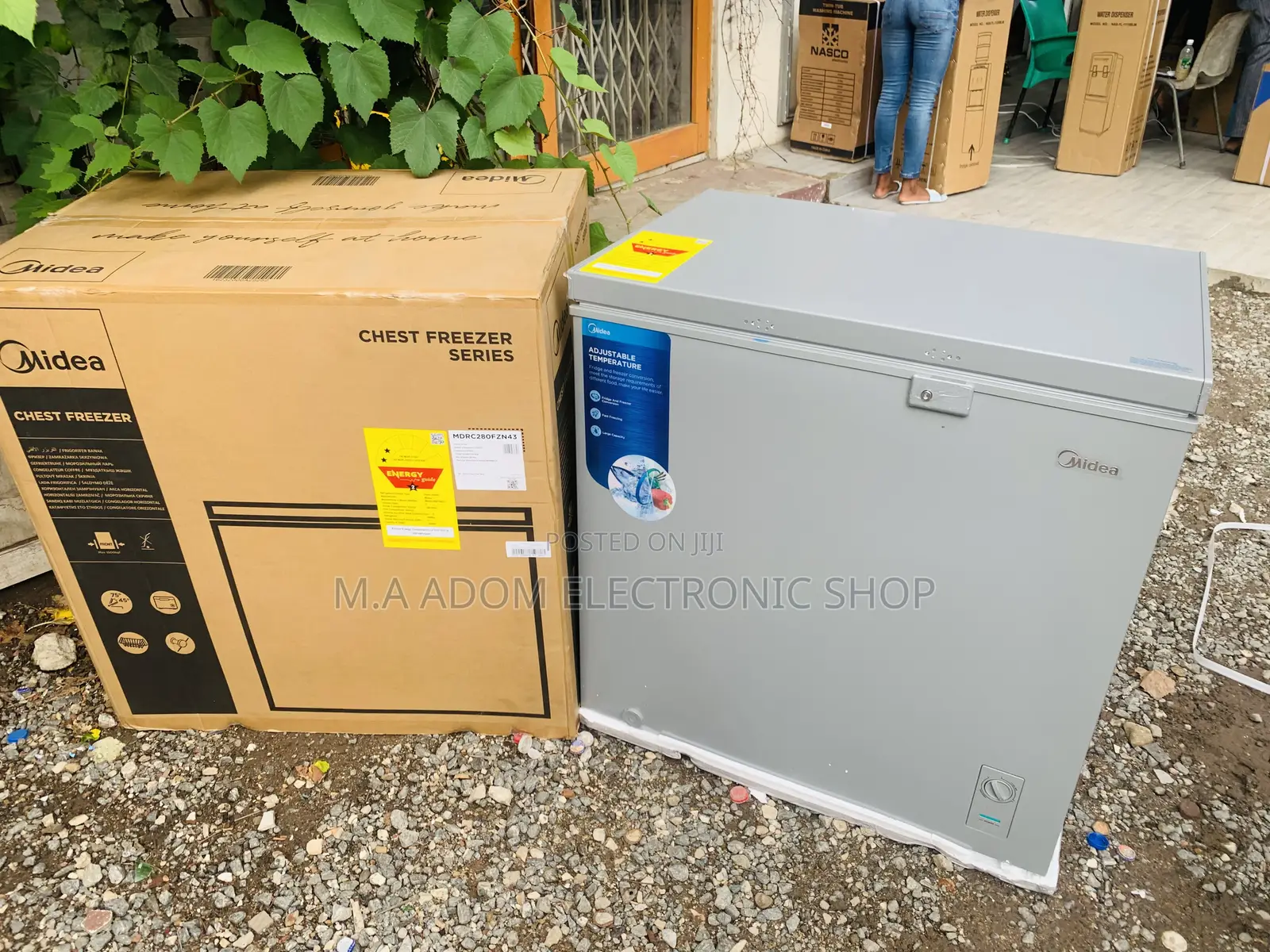 Midea 198 Litres Chest Freezer