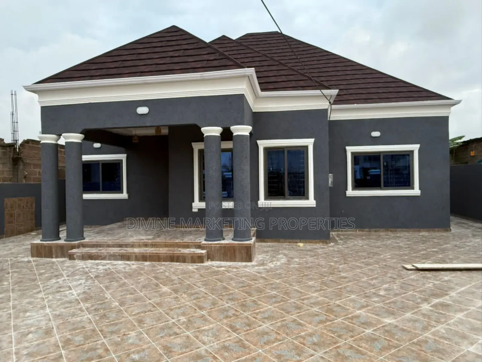 3bdrm House in Ga Odumase Ablekuma, Accra Metropolitan for sale
