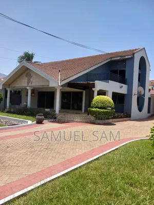 4bdrm House in Sos, Tema Metropolitan for rent