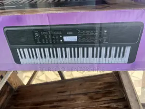 Keyboard Psr E383