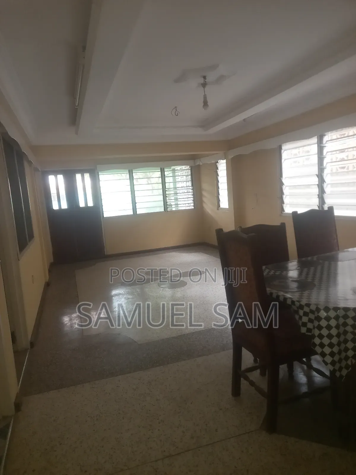 3bdrm Apartment in Community 5, Tema Metropolitan for rent