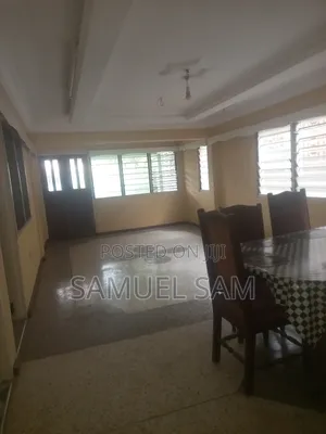 3bdrm Apartment in Community 5, Tema Metropolitan for rent