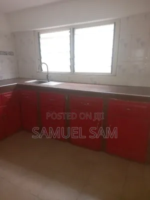 3bdrm Apartment in Community 5, Tema Metropolitan for rent