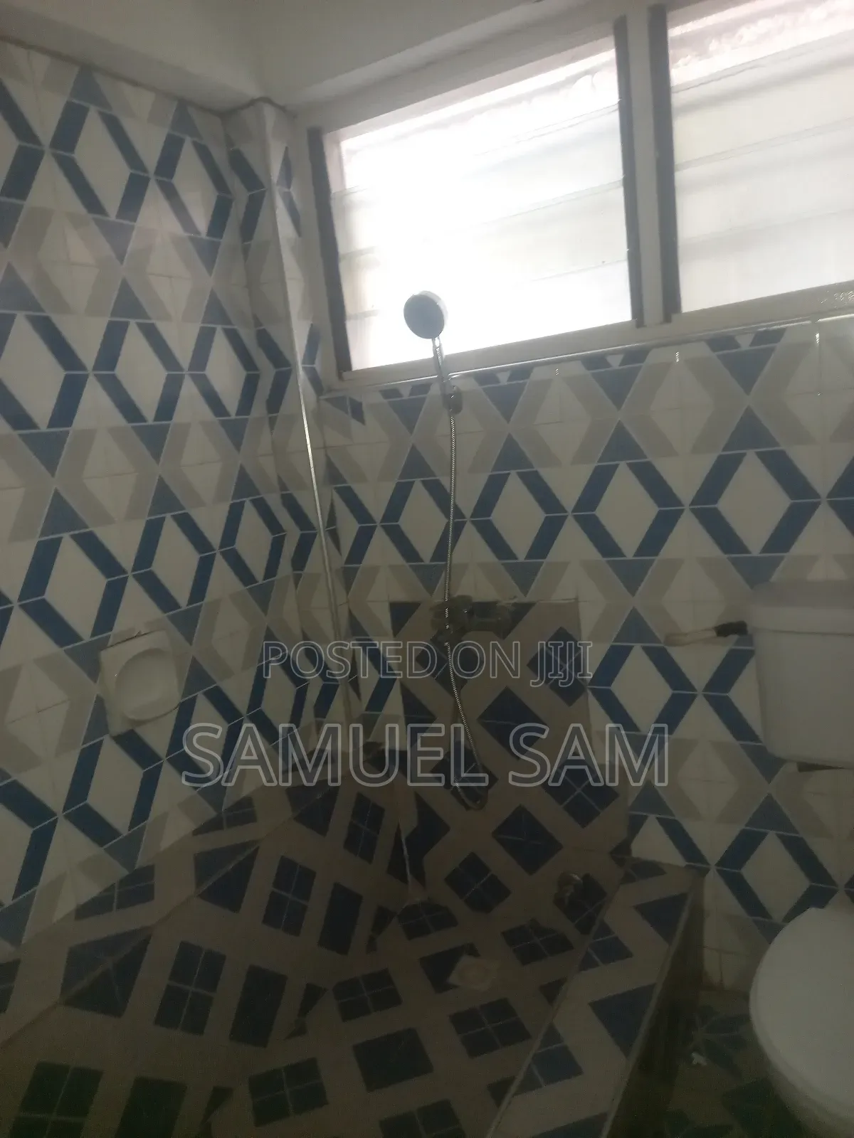 3bdrm Apartment in Community 5, Tema Metropolitan for rent