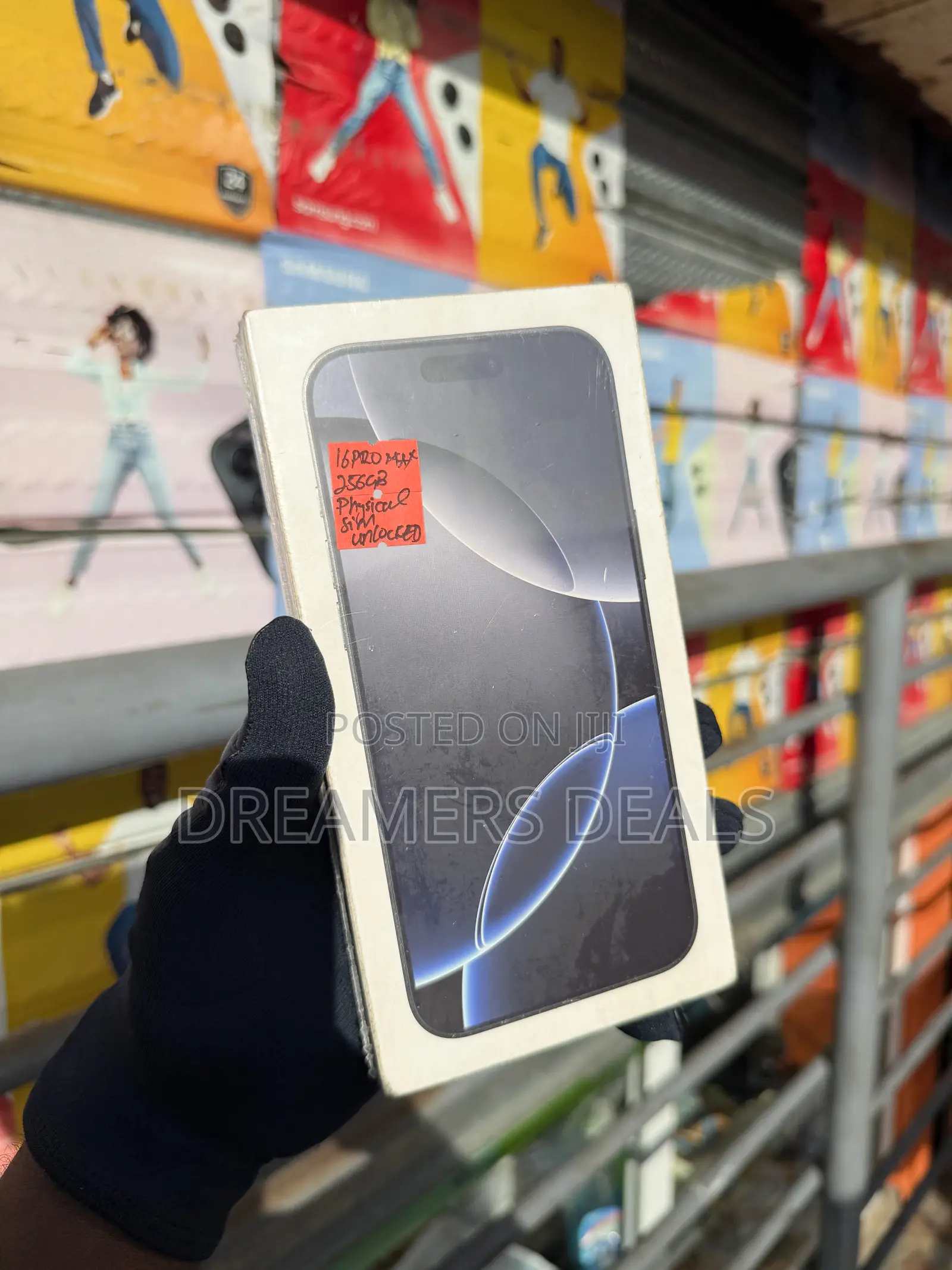 New Apple iPhone 16 Pro Max 256 GB Black