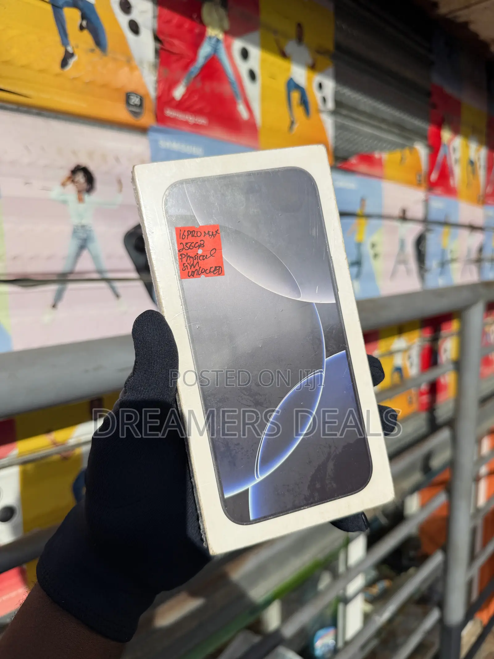 New Apple iPhone 16 Pro Max 256 GB Black