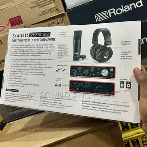 Scarlett 2i2 Third Generation Studio Bundle