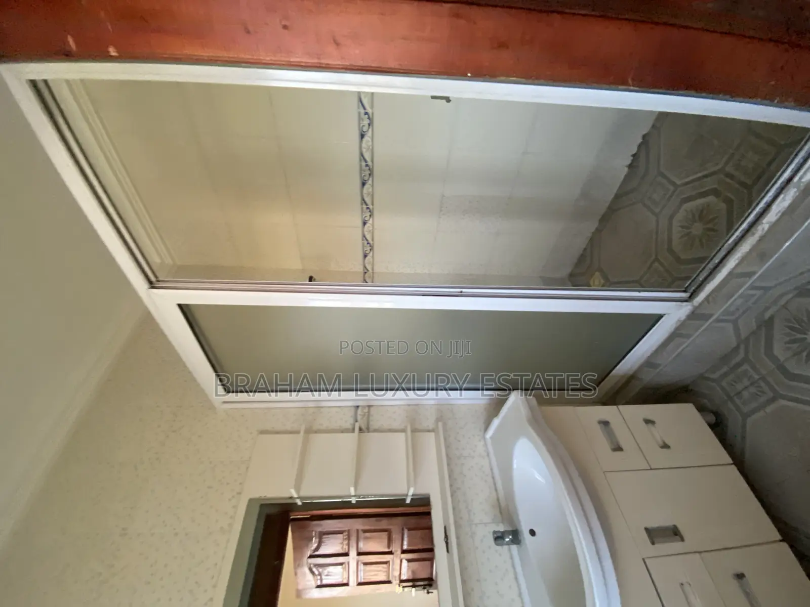 2bdrm Apartment in Braham Luxury, Spintex for rent