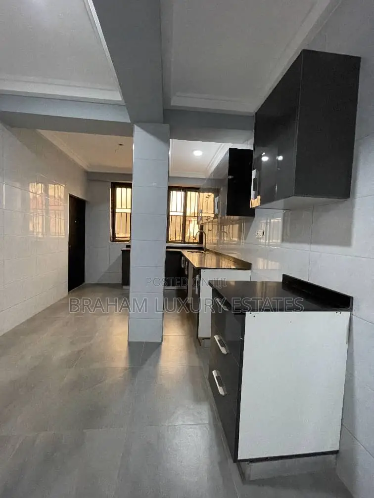 3bdrm Apartment in Braham Luxury, Manet Junction for rent