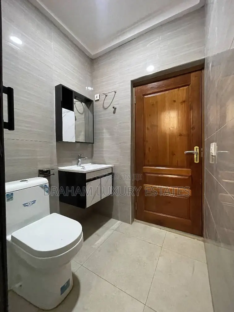 3bdrm Apartment in Braham Luxury, Manet Junction for rent