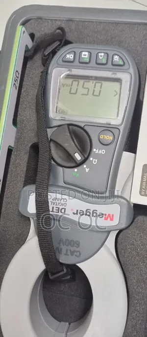Earth Tester Megger Det 14c (From the Us)