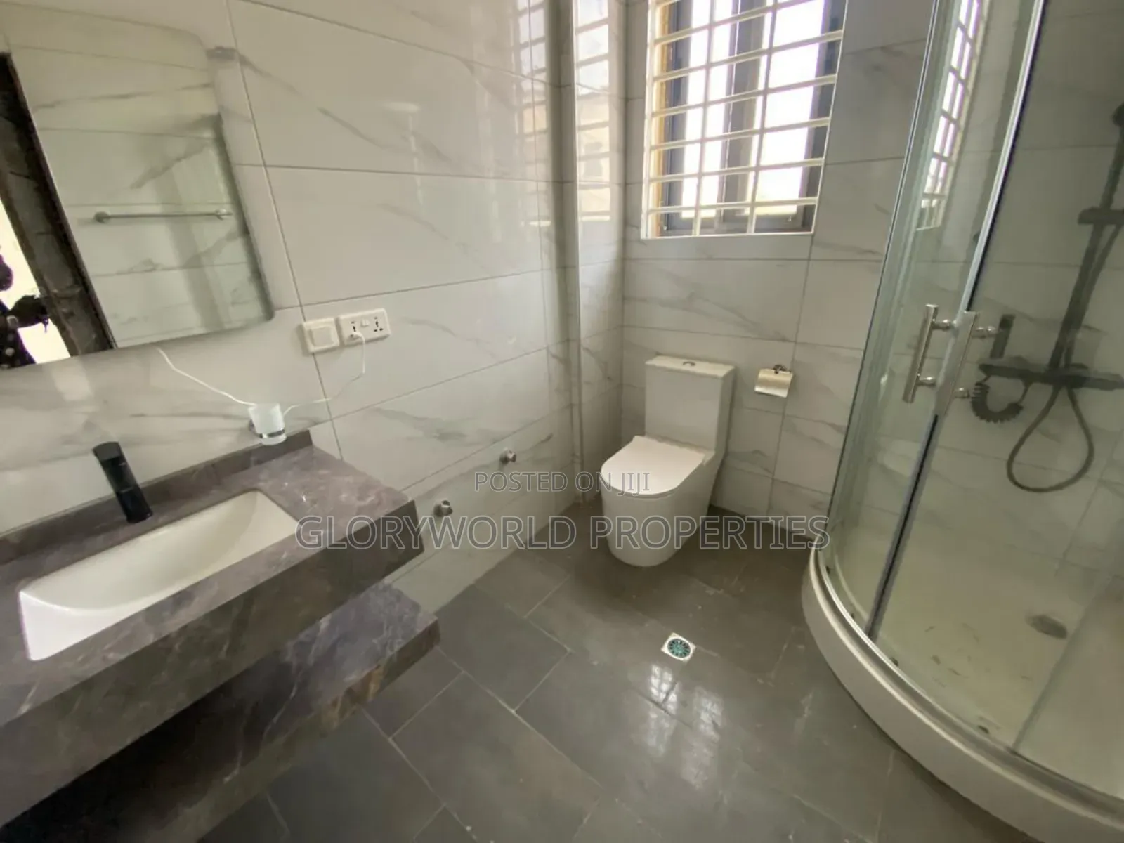 4bdrm Apartment in Tseaddo for sale