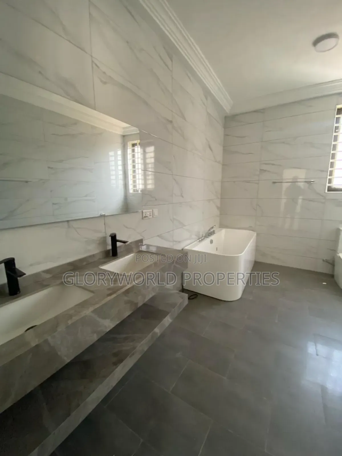 4bdrm Apartment in Tseaddo for sale