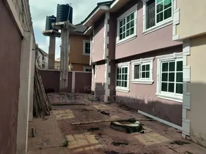 5bdrm House in Tech Ayigya, Kumasi Metropolitan for sale