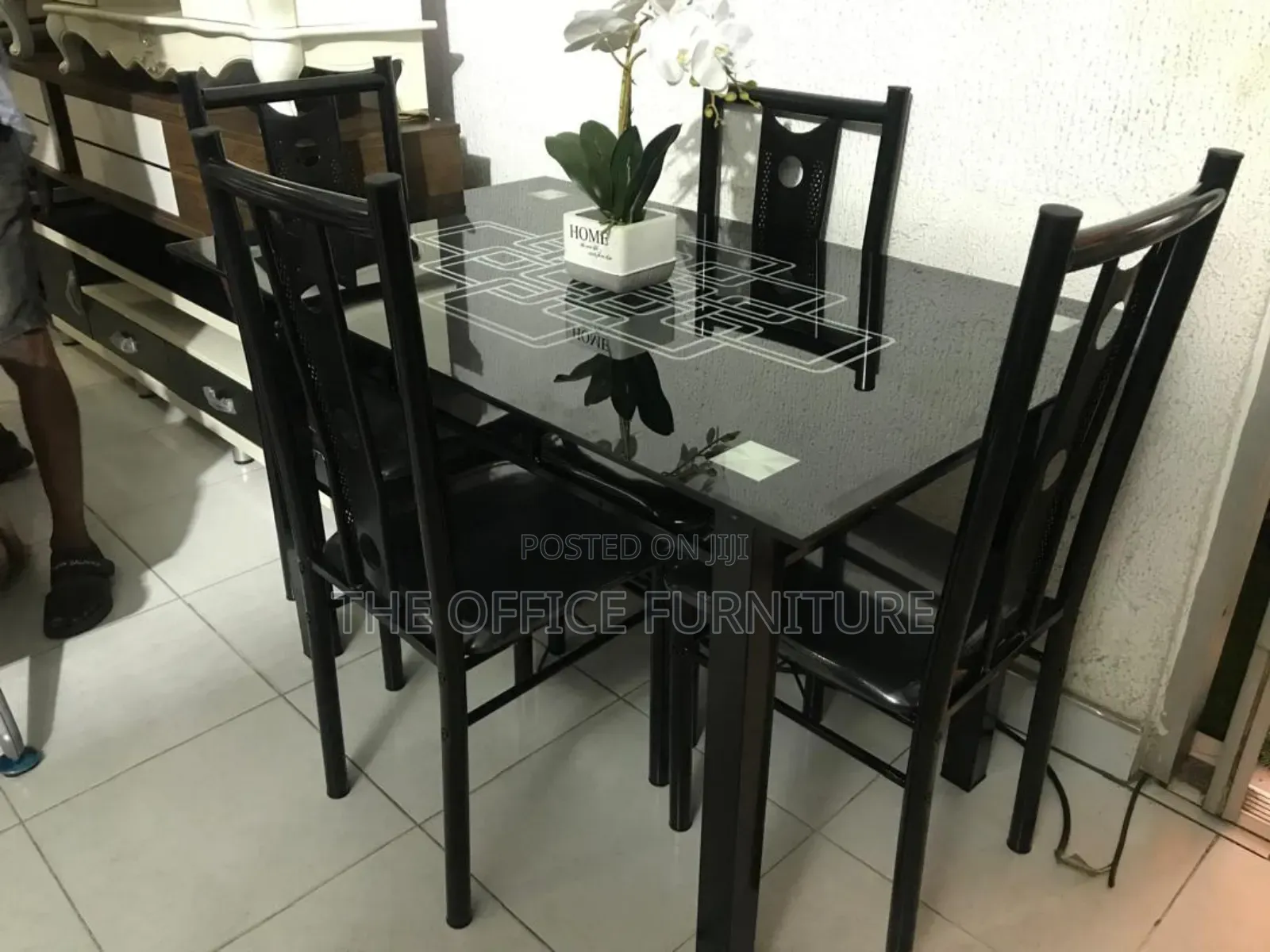 8mm Thick Glass Dinning