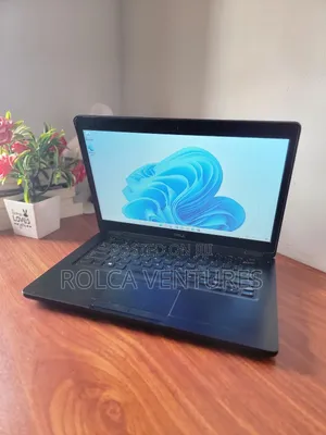 Photo - Laptop Dell Latitude 5480 8GB Intel Core I7 HDD 500GB