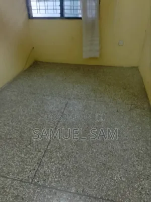 2bdrm Apartment in Starbite, Tema Metropolitan for rent