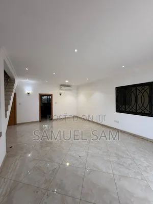 3bdrm Townhouse / Terrace in Beach Road, Tema Metropolitan for rent