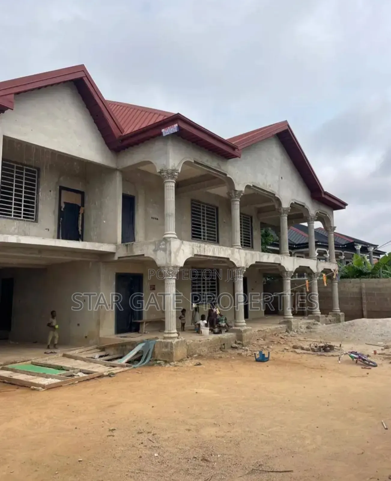 6bdrm House in Appiadu Kokoben, Kumasi Metropolitan for sale